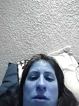 Snapshot of LucifernandaSw chatting on January 9, 11:03 am LucifernandaSw online show from January 9, 11:03 am