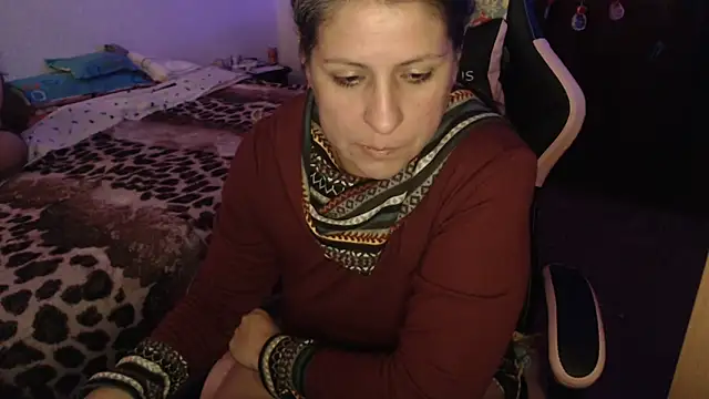 LucifernandaSw online show from April 5, 8:44 am