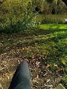 Snapshot of no1belike1 chatting on November 5, 1:33 pm no1belike1 online show from November 5, 1:33 pm