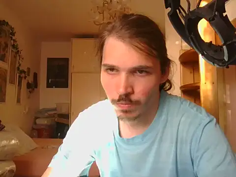 Snapshot of Davideksexy chatting on June 23, 5:44 pm Davideksexy online show from June 23, 5:44 pm