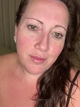 xsexycurvymilf online show from March 20, 6:42 pm