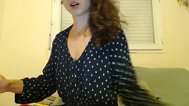 Snapshot of asphodelex chatting on September 17, 8:21 pm asphodelex online show from September 17, 8:21 pm