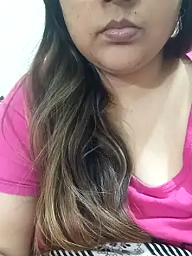 Snapshot of _Redwine_ chatting on February 6, 6:13 pm Redwine online show from February 6, 6:13 pm