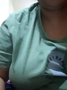 Snapshot of _Redwine_ chatting on February 10, 4:58 pm Redwine online show from February 10, 4:58 pm