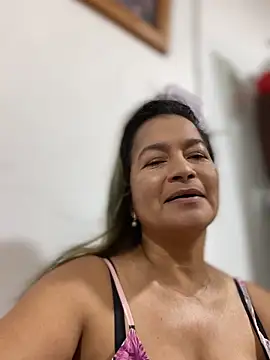 Jlo 69 online show from April 4, 5:54 pm