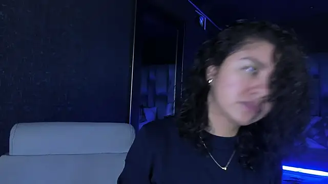 Amareto  online show from January 9, 1:58 pm