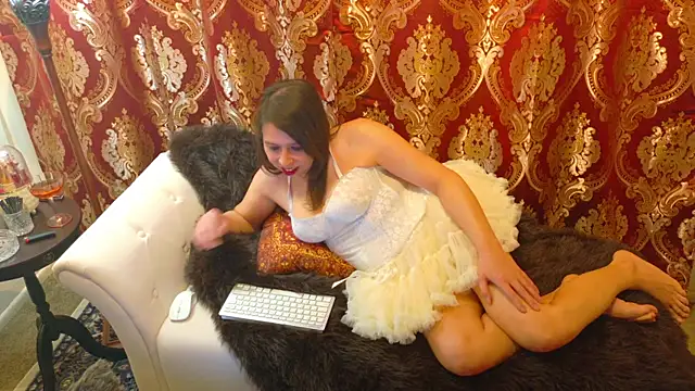 Snapshot of Lily_Leigh1 chatting on February 27, 2:54 pm Lily Leigh1 online show from February 27, 2:54 pm