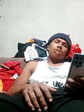 Moreno1813 online show from February 8, 6:33 am