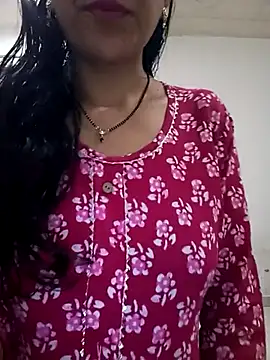 Hot-Shivani online show from February 28, 9:01 pm