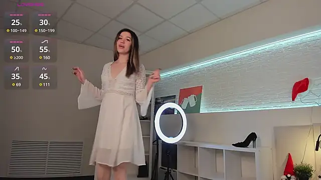 Snapshot of BelovedRuby chatting on December 28, 11:41 am BelovedRuby online show from December 28, 11:41 am