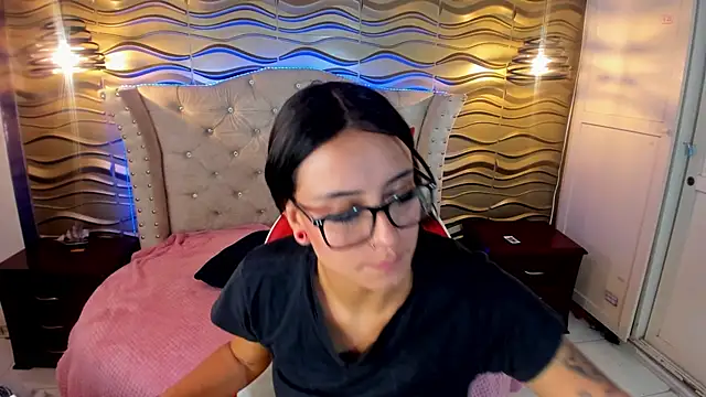 Andreita Jones online show from February 2, 12:02 pm