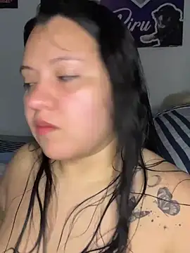 dannarossy  online show from October 17, 10:45 pm