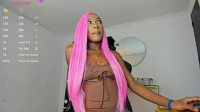 Snapshot of deyy_madissonn chatting on November 21, 8:51 pm deyy madissonn online show from November 21, 8:51 pm