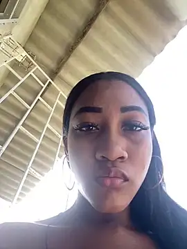 AleezaFrench online show from February 22, 8:20 pm