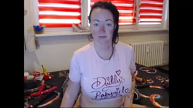 Alexie33 online show from February 15, 2:14 pm