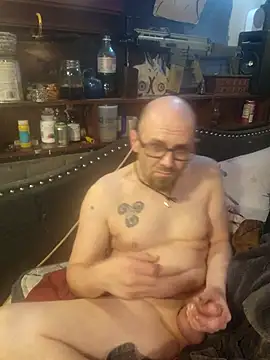 Herwish online show from March 12, 10:32 am