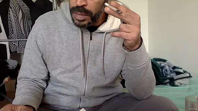 molozeb online show from February 7, 4:11 pm