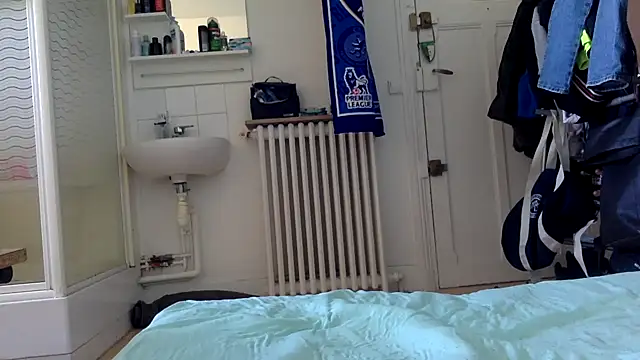 molozeb online show from April 7, 4:18 pm