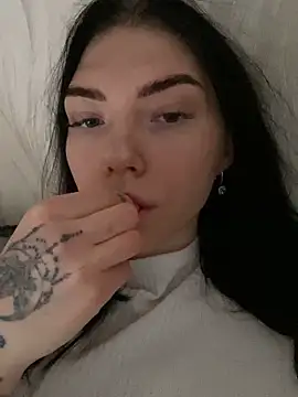 Lisaaa Alisa online show from February 10, 7:07 pm