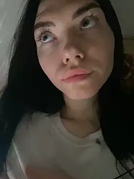 Lisaaa Alisa online show from February 12, 11:20 pm