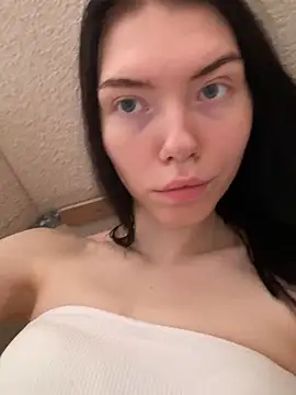 Lisaaa Alisa online show from March 4, 3:11 am