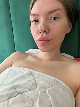 Lisaaa Alisa online show from June 16, 8:28 am