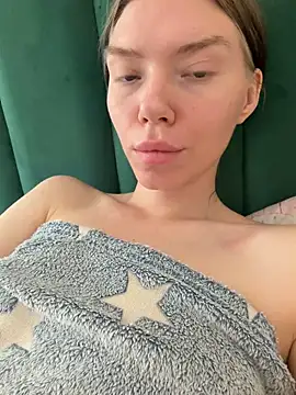 Lisaaa Alisa online show from June 18, 7:41 am