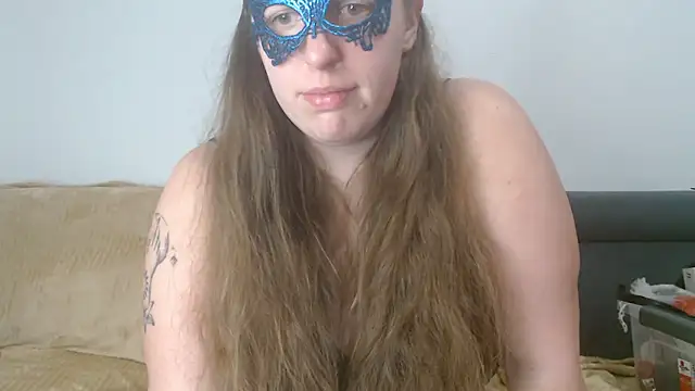 FrancaiseLynne online show from January 7, 8:55 pm