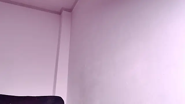 Snapshot of caarlywhitee chatting on March 3, 11:21 pm caarlywhitee online show from March 3, 11:21 pm