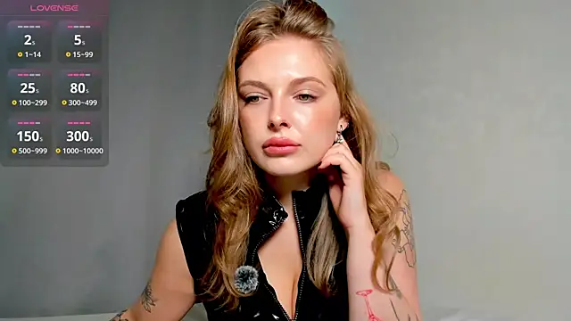 Snapshot of mercedescutee chatting on September 27, 3:28 pm mercedescutee online show from September 27, 3:28 pm