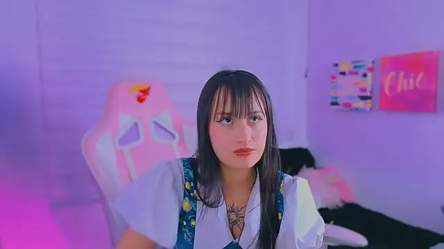 Snapshot of Sara__Ramirez chatting on September 26, 3:43 am Sara  Ramirez online show from September 26, 3:43 am