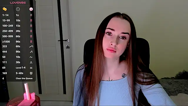 Kimmberr online show from October 14, 4:35 am