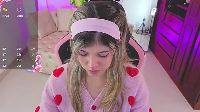 NATAASHA    online show from March 26, 3:34 am