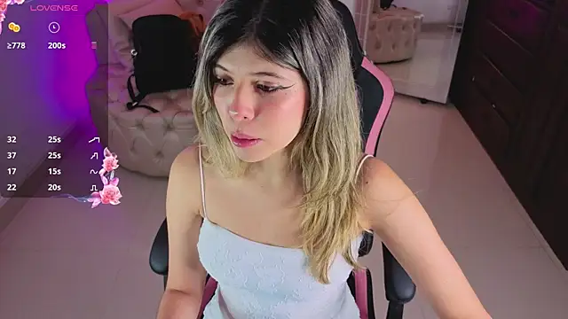 NATAASHA    online show from April 18, 3:21 am