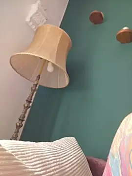 EmilyDiazofficial online show from June 3, 12:30 pm