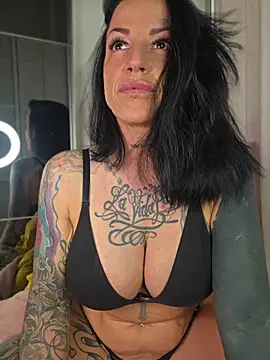 EmilyDiazofficial online show from July 12, 10:39 am