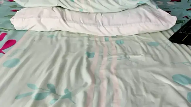 maybelline69 online show from December 17, 6:25 pm