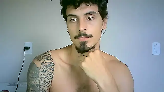 Snapshot of milkoffe chatting on January 21, 12:50 pm milkoffe online show from January 21, 12:50 pm