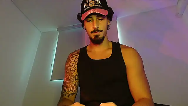 milkoffe online show from March 31, 11:10 am