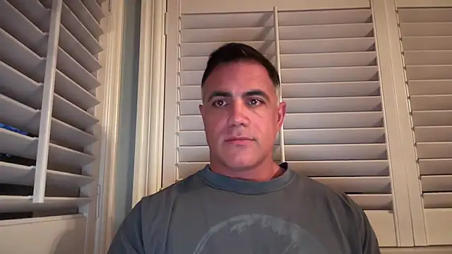 Snapshot of Bad_daddy21 chatting on October 21, 1:34 pm Bad daddy21 online show from October 21, 1:34 pm