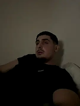 Snapshot of Vale_187 chatting on December 20, 3:13 am Vale 187 online show from December 20, 3:13 am