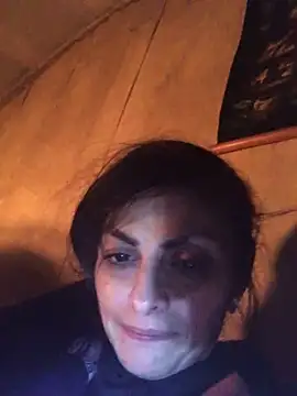 Snapshot of ChantalXOrchid chatting on December 28, 8:47 pm ChantalXOrchid online show from December 28, 8:47 pm