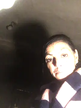 Snapshot of ChantalXOrchid chatting on November 17, 1:22 am ChantalXOrchid online show from November 17, 1:22 am