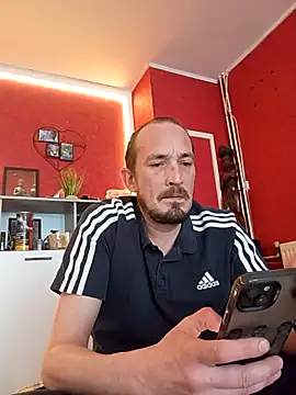 Denislamalice34 online show from February 20, 1:33 pm