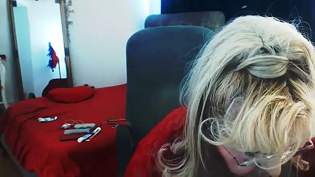 MatureExtasy online show from October 1, 9:26 am