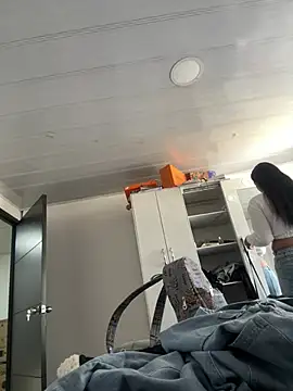 Cataleya hxc online show from December 20, 1:54 pm