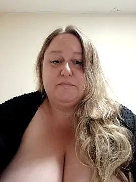 blissful vixen online show from October 8, 2:04 pm