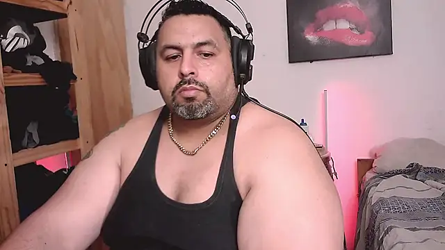 Snapshot of rodrix54 chatting on October 23, 2:44 am rodrix54 online show from October 23, 2:44 am