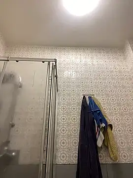 BostonGeorge27 online show from March 8, 2:23 am