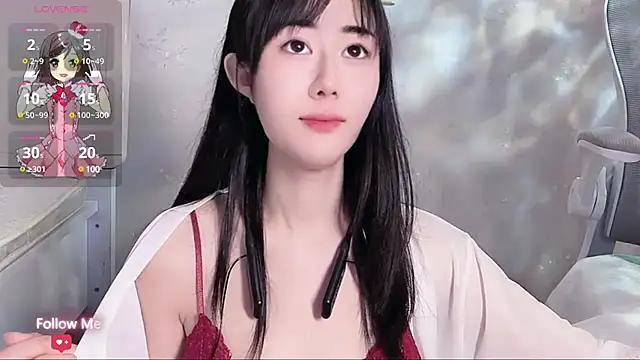 qiqi-- online show from December 19, 7:07 am